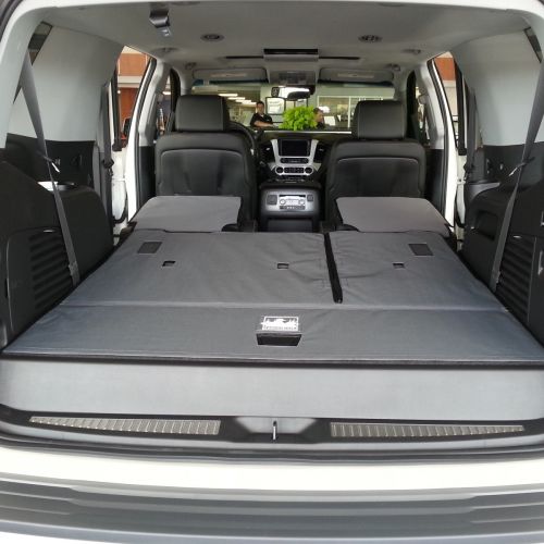 2017 tahoe cargo mat