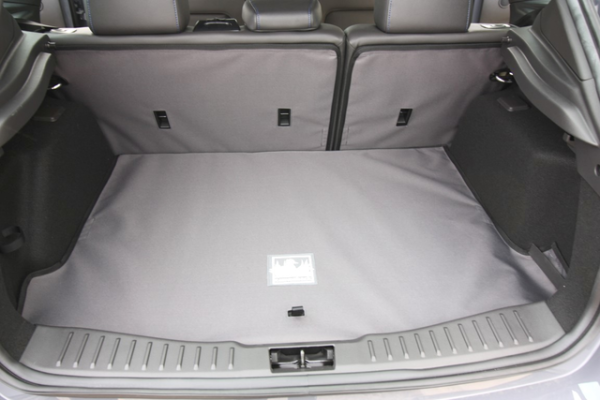 ford focus cargo cover